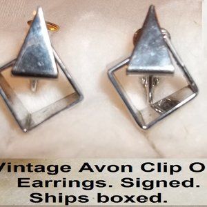 Vintage Avon Silver Tone Clip on Earrings Geometric Design Used Gift Boxed.